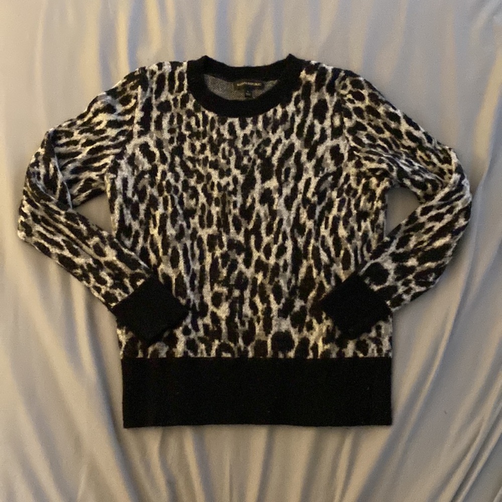 Banana Republic leopard print sweater